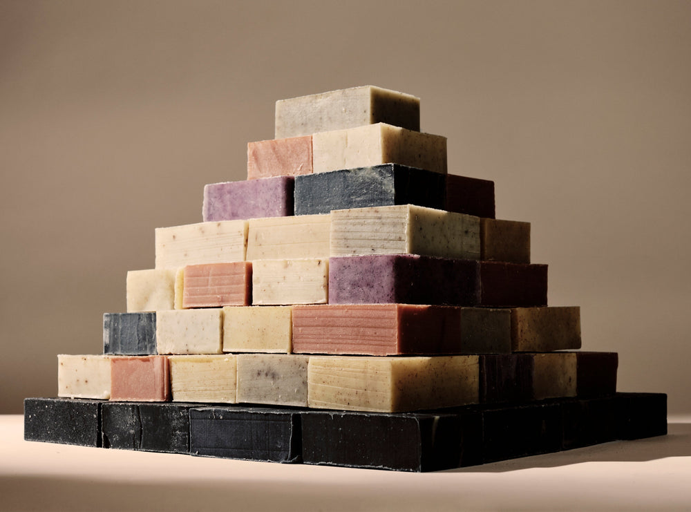 Cold process soap cure time: why we cure our soap for four weeks and what happens during the process - TU·ET·AL